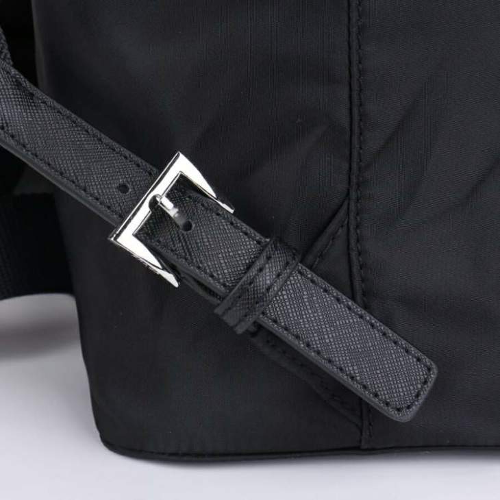 Picture of Prada Handbags _SKUfw167301910fw